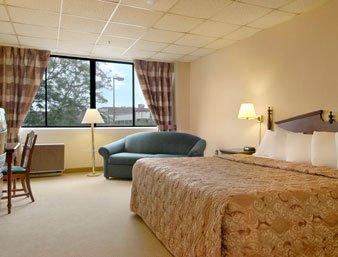 Ramada Convention Center Eau Claire Hotel Kültér fotó