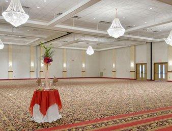 Ramada Convention Center Eau Claire Hotel Kültér fotó